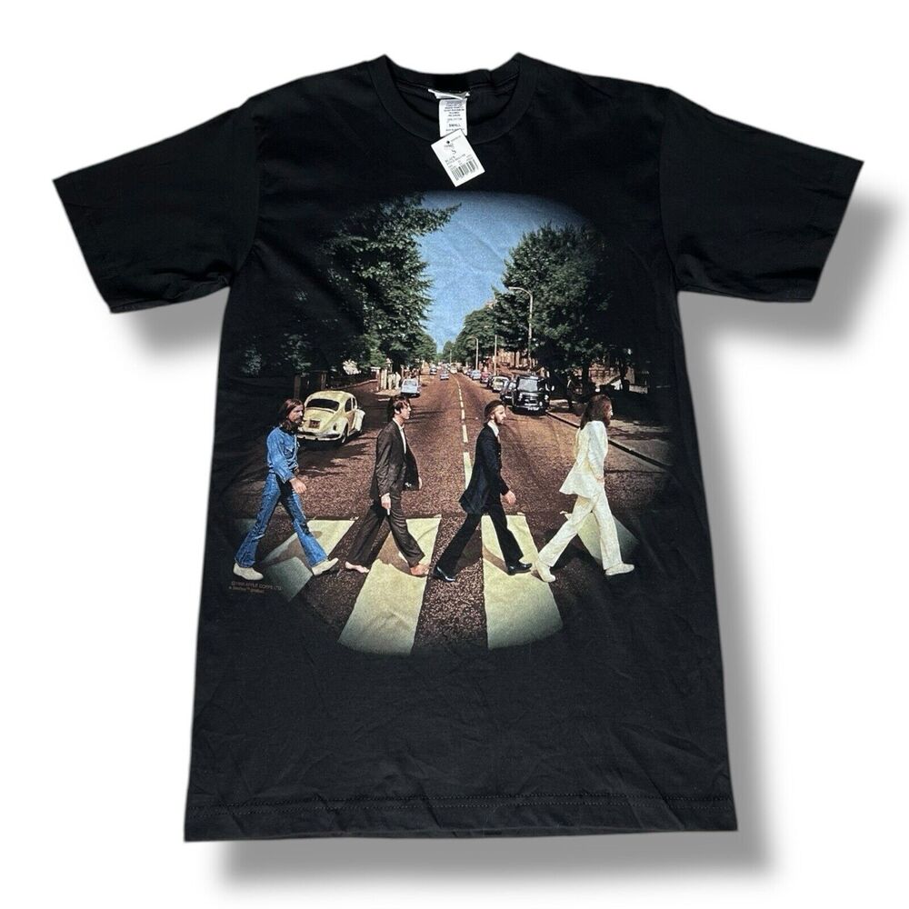 The Beatles Apple Corps 1999 Vintage Black Graphic Abbey Road Shirt Men’s Size S